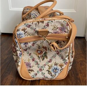 NWOT Vintage Tapestry Travel Bags